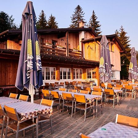 Montlinger Schwamm Hotel Oberriet Exterior foto