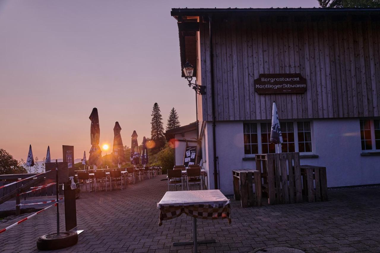 Montlinger Schwamm Hotel Oberriet Exterior foto